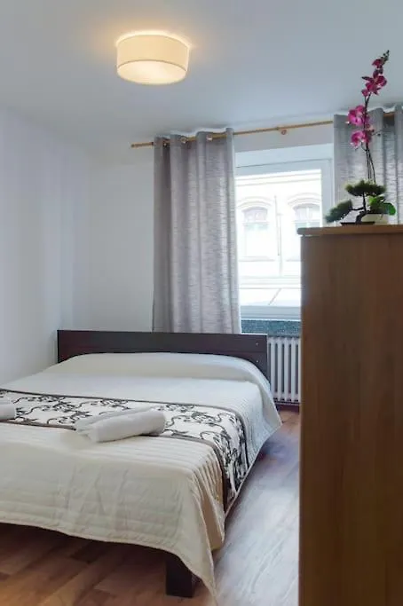 Dlouha Apartment 2Bd Praha